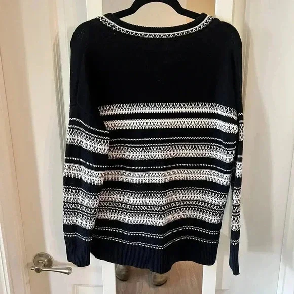 Vince Long Sleeve Striped Sweater Size Small Color Black White - Picture 6 of 6
